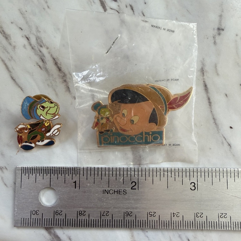 Disney Pin Pinocchio And Jimmy Cricket Lot Of 2 Vintage